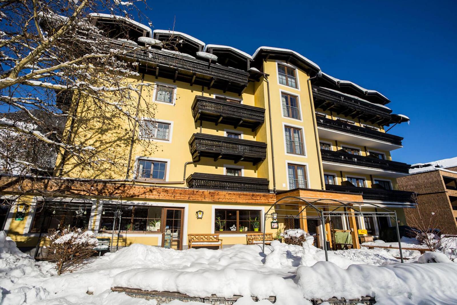 Hotel Pinzgauerhof By Alpeffect Hotels Zell am See Exterior photo